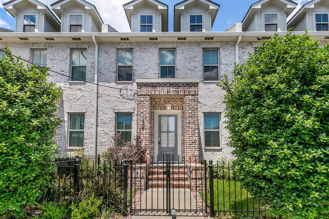 Spacious Loft-style 3br Townhouse By Hosteeva New Orleans